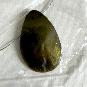 Dark green shell necklace. Brand new!